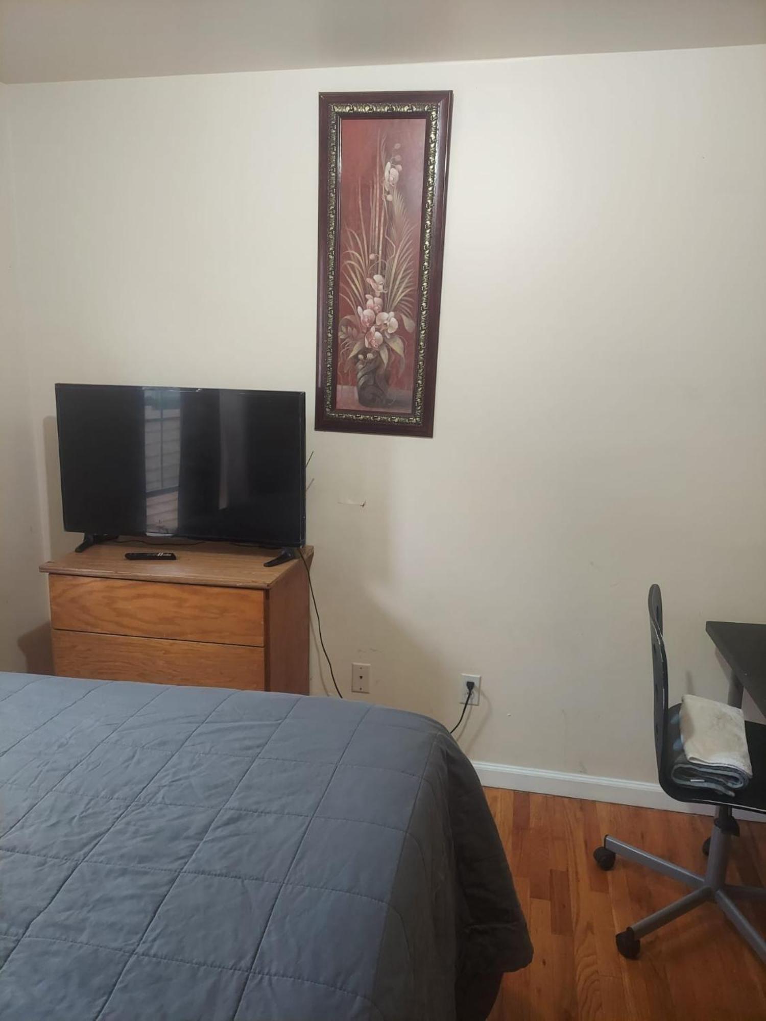Crystal Room 1 Guest House Near 12Mins To Ewr Airport / Prudential / Njit / Penn Station Newark Extérieur photo